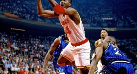 哈登禁赛一年或致快船崩溃，阴阳合同引发篮球行业监管关注